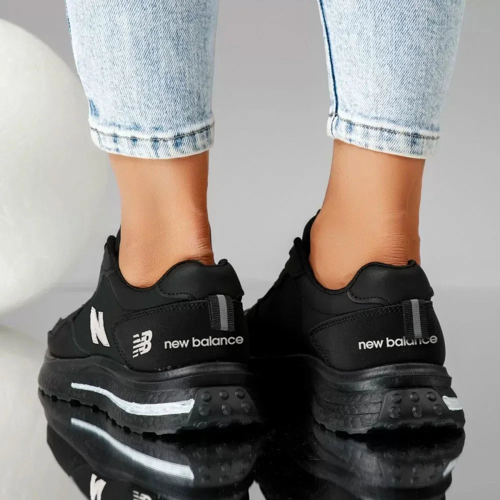 Performance Schuhe NB 2025